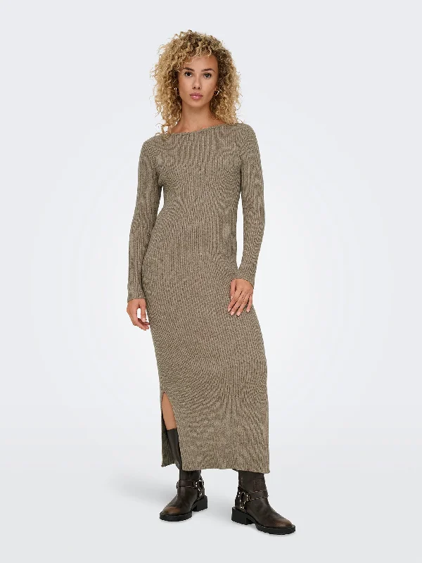 Γυναικείο φόρεμα πλεκτό ONLKATIA LS MAXI BOATN DRESS CC KNT 15324649 | 15324649 Halter Neckline Beach
