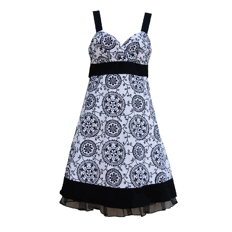 Women's Speechless Black and White Medallions Fit and Flare Dress, Size: 5 Tunics Office stylish