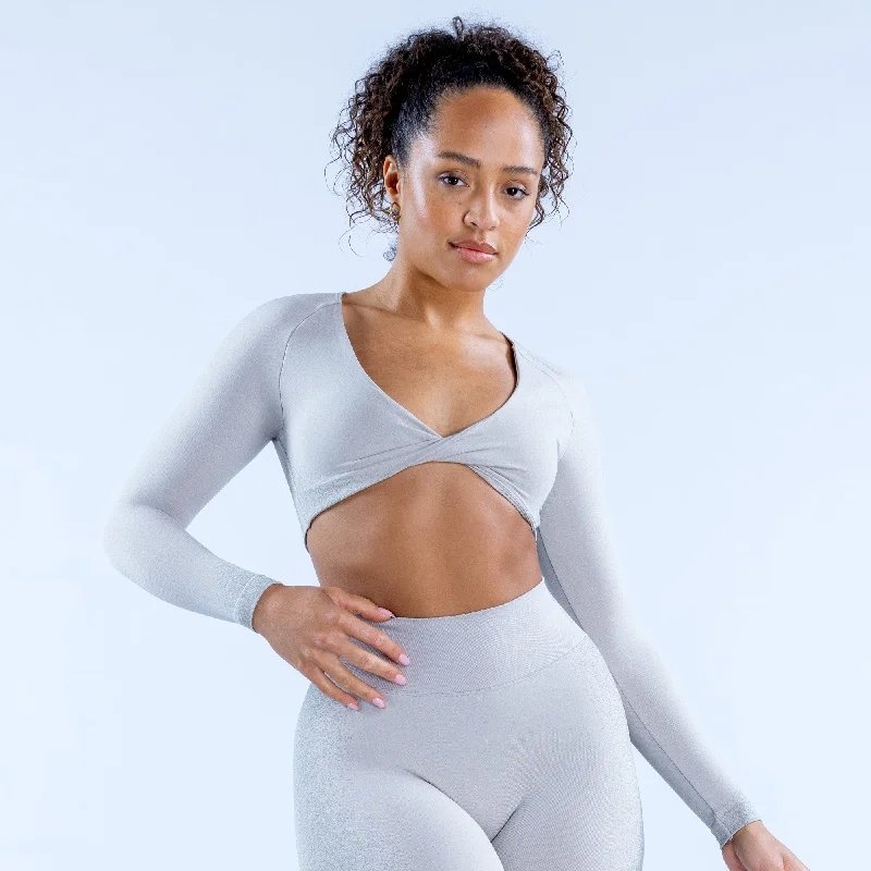 Ignite Twist Front Crop Top Cozy Warm Stylish