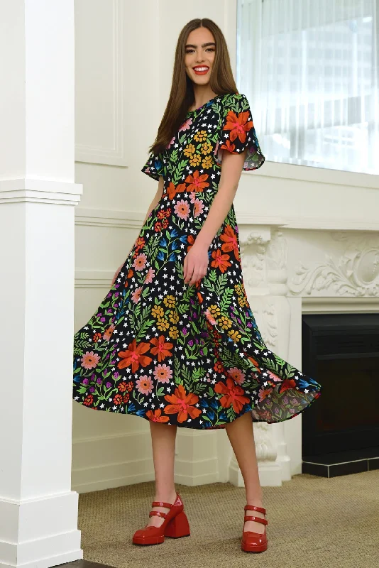 Curate - Swirl Story Dress - Flowers Tunics Fashionable chic