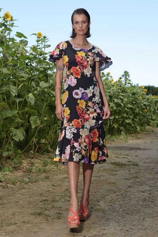 Curate - Modern Romantic Dress - Black Floral Tunics New arrival