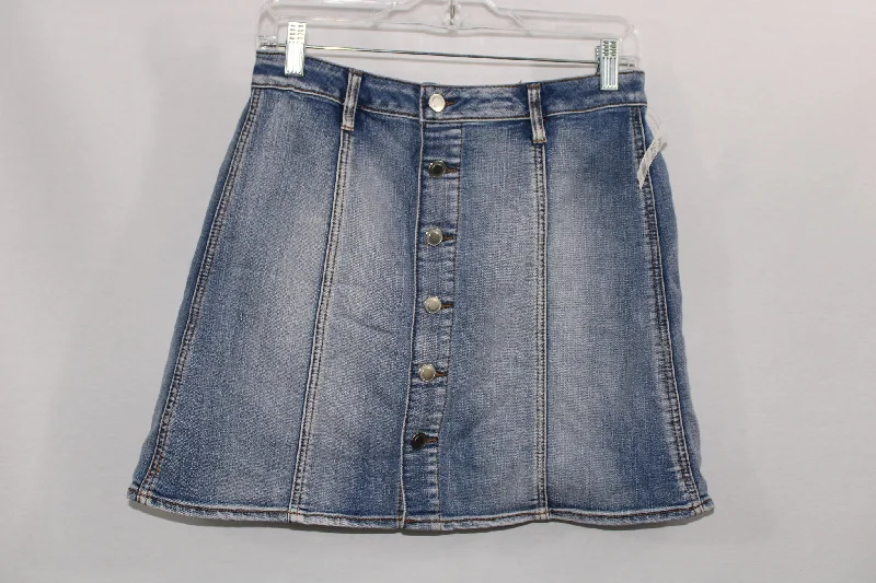 Faded Glory Denim Skirt | Size 6 high waist skirt