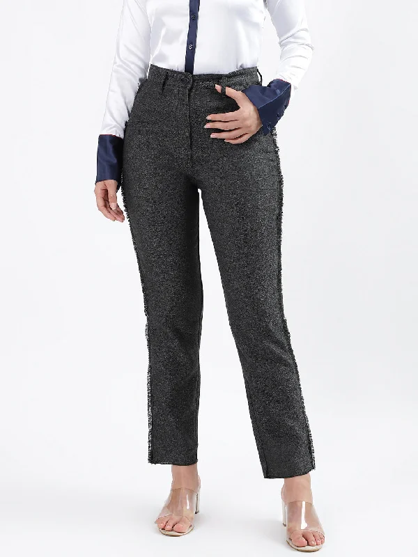Iconic Women Black Solid Regular Fit Trouser Trousers Harem Relaxed Fit