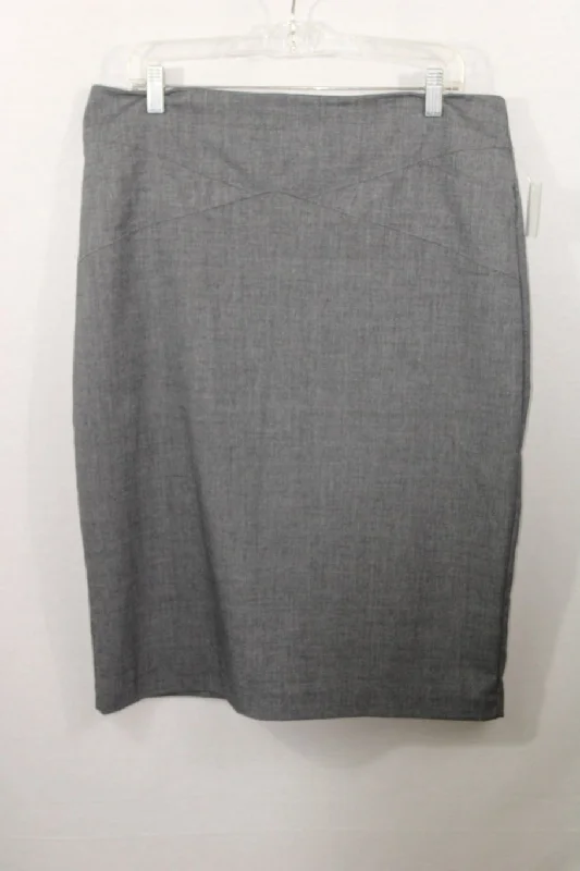 7th Avenue NY&C Skirt | Size 14 mini skirt trendy