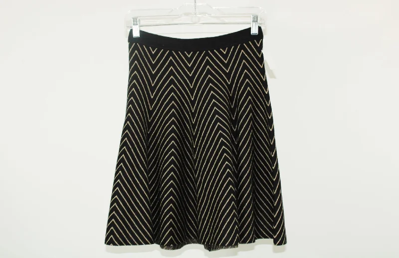 Chelsea & Theodore Black/Gold Skirt | Size 4 wool skirt breathable