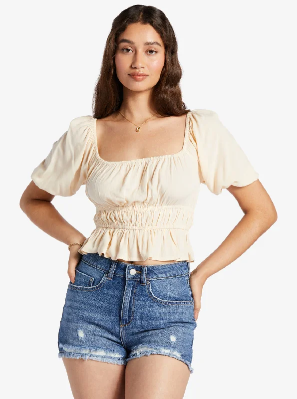 Warm Winds Crop Top - Tapioca Elegant Classic Vintage