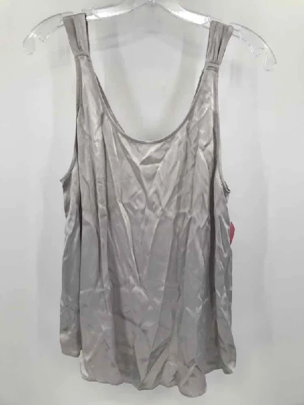 Pre-Owned Rose & crown Silver Size Large Tank Top relaxed fit tank