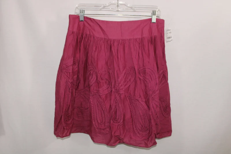 Loft Ann Taylor Skirt | Size 10 low waist skirt