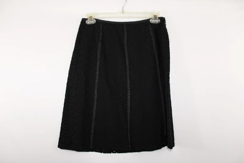 Rafaella Eyelet Skirt | Size 4 Petite denim skirt classic