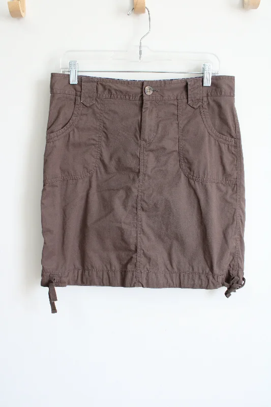 Old Navy Brown Khaki Skirt | 6 button skirt front