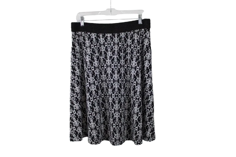 Emaline Black White Skirt | M lace skirt romantic