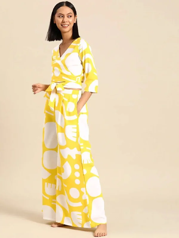 Overlap crop top with flare pyjama set in Yellow Print Welt Pockets Slit Pockets Flap Pockets