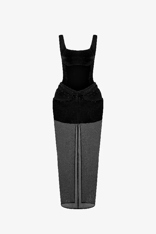 Mira Black Dress