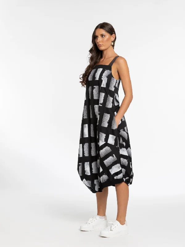 X.Lab Future Dress - Black Print