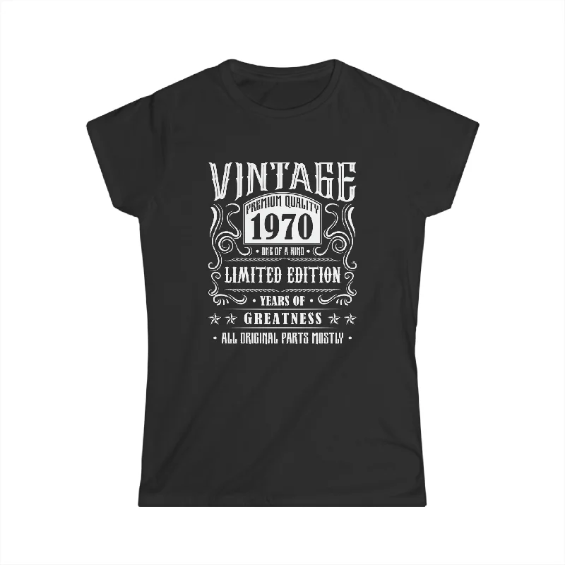 Vintage 1970 T Shirts for Women Retro Funny 1970 Birthday Womens Shirts Embroidered Appliqued Beaded