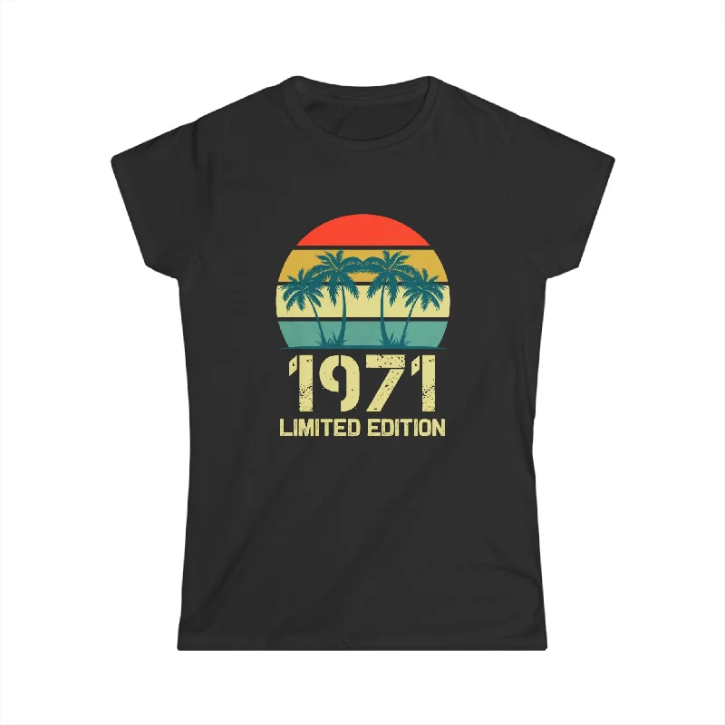 Vintage 1971 Birthday Shirts for Women Funny 1971 Birthday Womens Shirt Ribbed T-Shirt High Neck Heavyweight