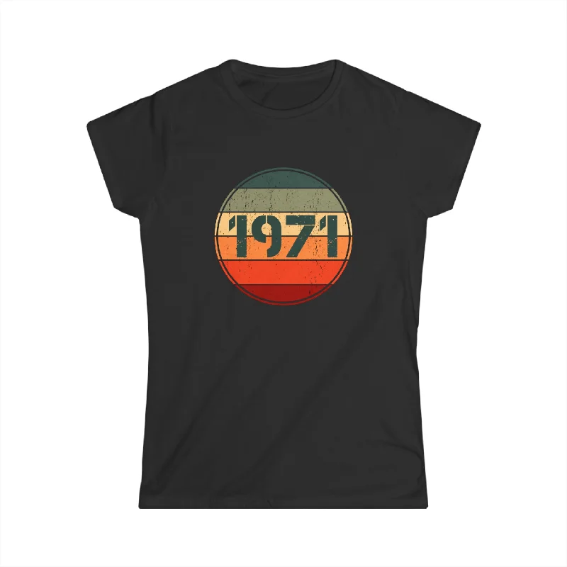 Vintage 1971 Birthday Shirts for Women Funny 1971 Birthday Womens Shirts V-Neck T-Shirt Long Sleeve Cotton