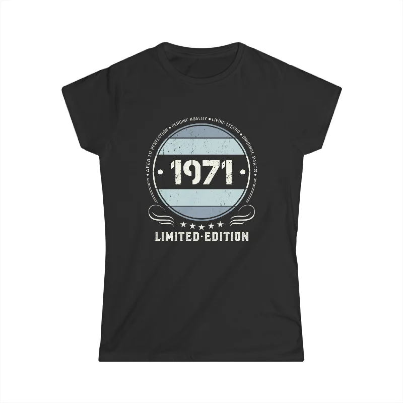 Vintage 1971 T Shirts for Women Retro Funny 1971 Birthday Shirts for Women Boxy Fit Fitted Loose