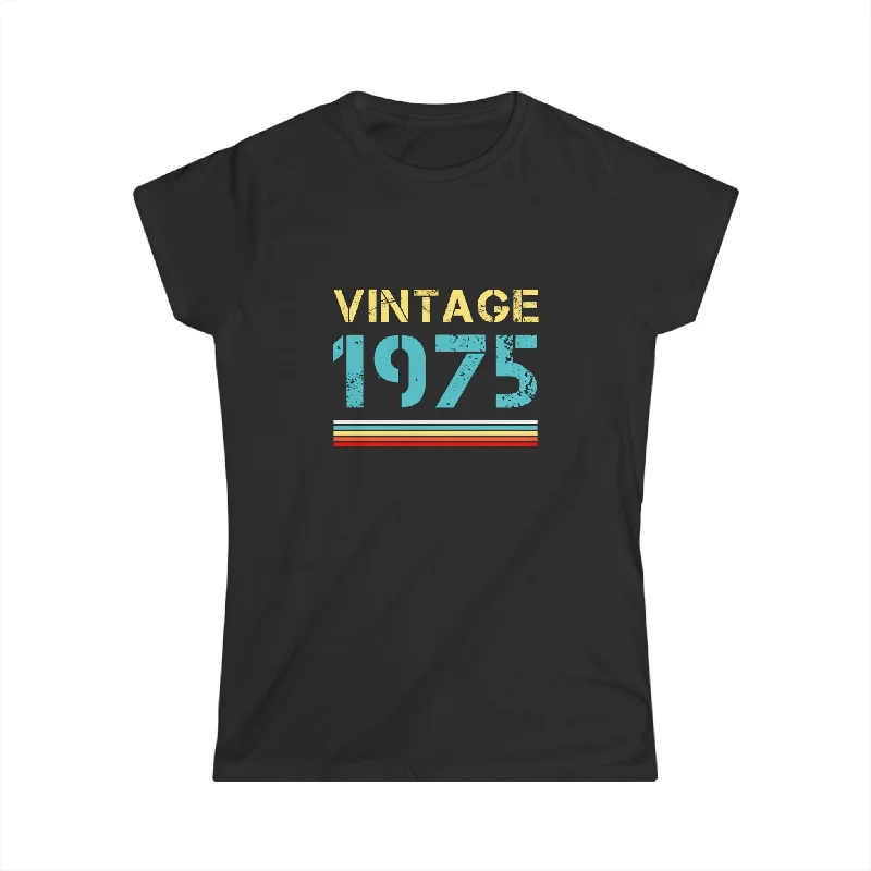 Vintage 1975 T Shirts for Women Retro Funny 1975 Birthday Womens Shirt Houndstooth Herringbone Solid