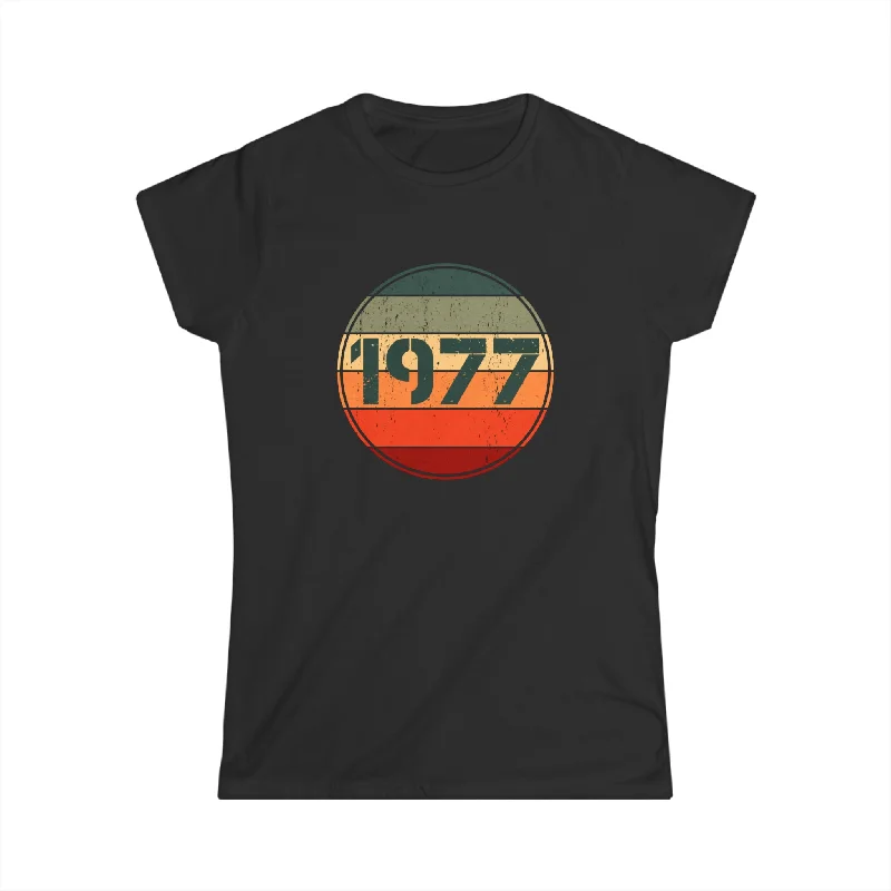 Vintage 1977 Birthday Shirts for Women Funny 1977 Birthday Women Tops Graphic Embroidered Appliqued