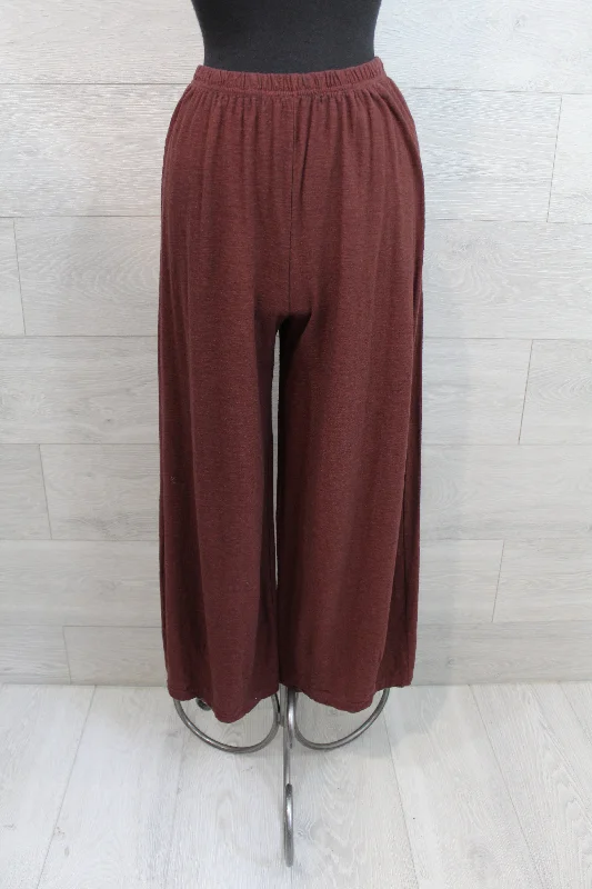 Cut Loose Linen Cotton Jersey - Cropped Pant W/Darts Patterned Jersey Tee